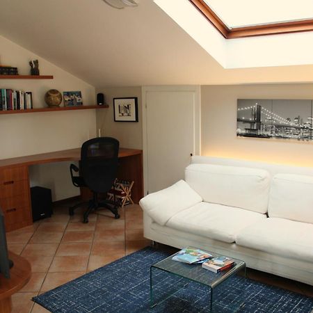 Bright Penthouse Close To Center With Terrace And Lake View Lecco Extérieur photo